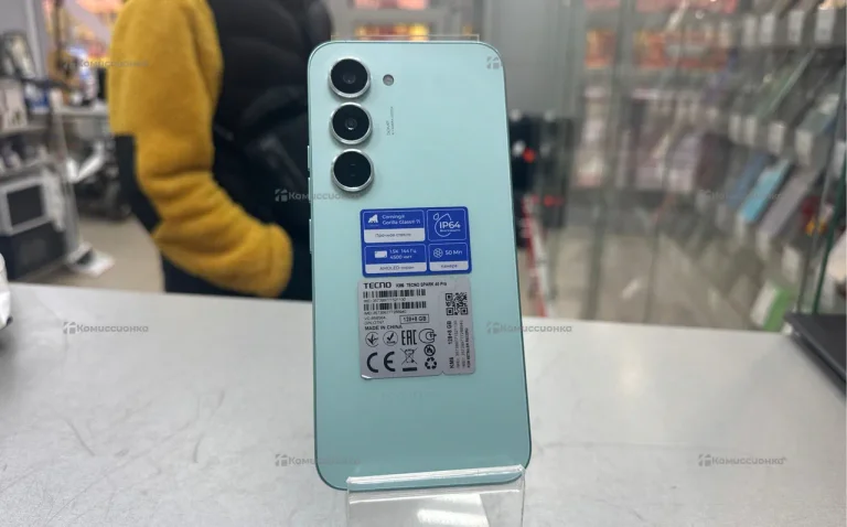Tecno Camon 40 8/128 ГБ