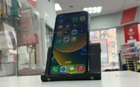 Apple iPhone X 3/64 ГБ