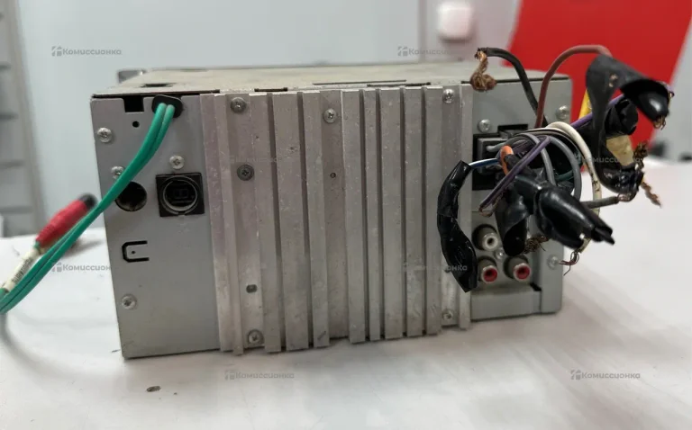 Автомагнитола  JVC