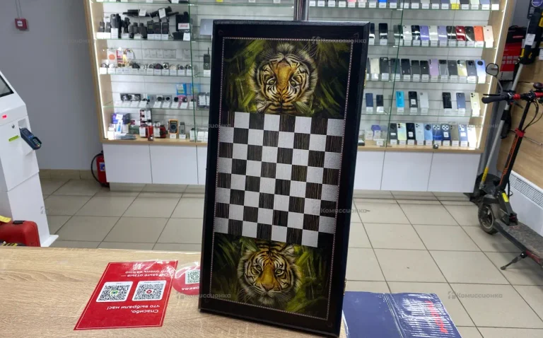 Нарды деревянные  с тигром