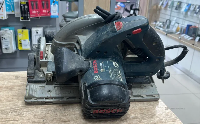 Циркулярная пила Bosch GKS 65 GCE