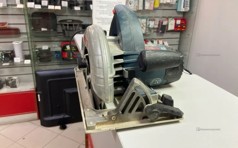 Дисковая пила Bosch GKS 65 1600W