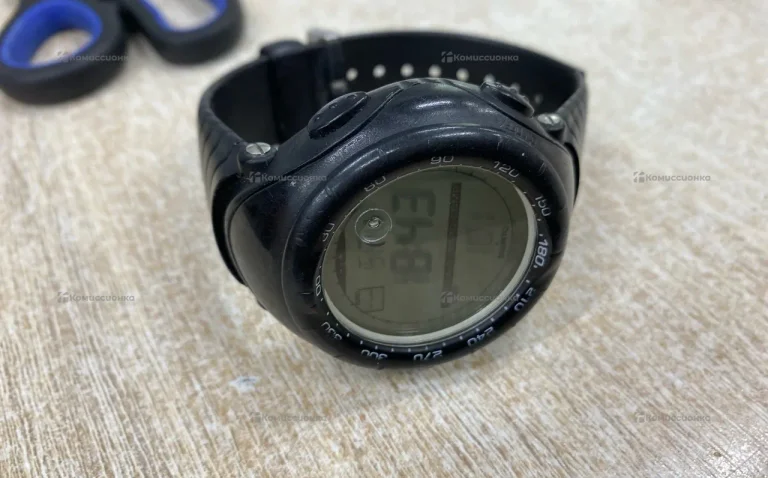 Часы  Suinto Vector Black