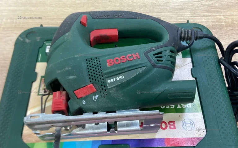 Электрический лобзик Bosch PST 650