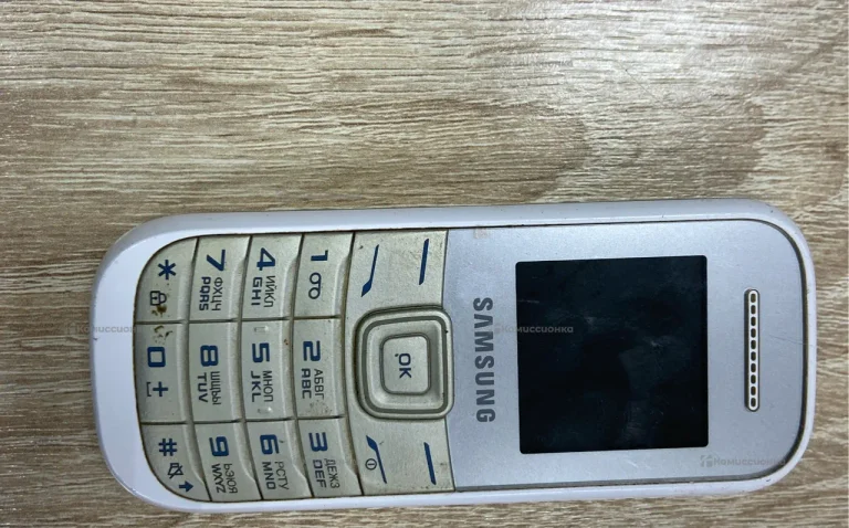 Samsung GT-E1200