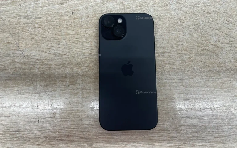 iPhone 15 128