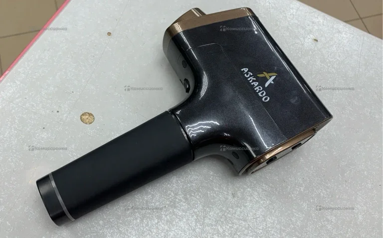 Отпариватель для одежды SteamOne James EUFD80B