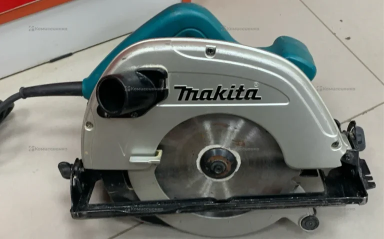 Дисковая пила makita 5704R