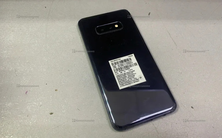Samsung Galaxy S10e 6/128Gb