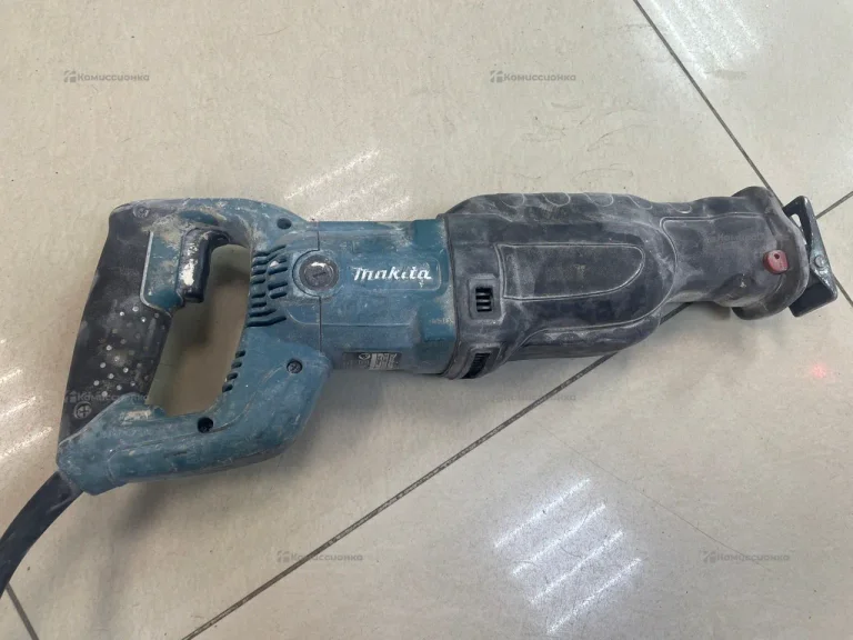 Пила makita JR3060T