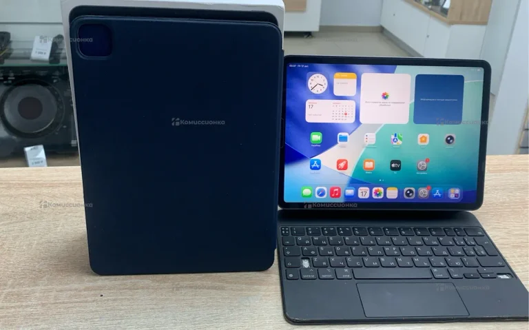 Планшет Apple iPad Pro 11 (2020) 128Gb Wi-Fi