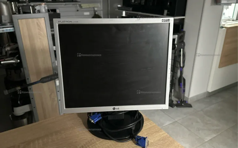 Монитор LG L1753S L1753S