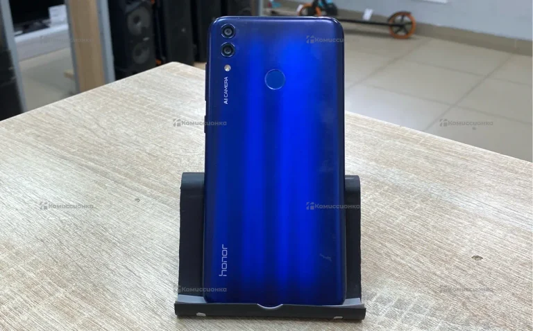 Honor 8C 3/32Gb