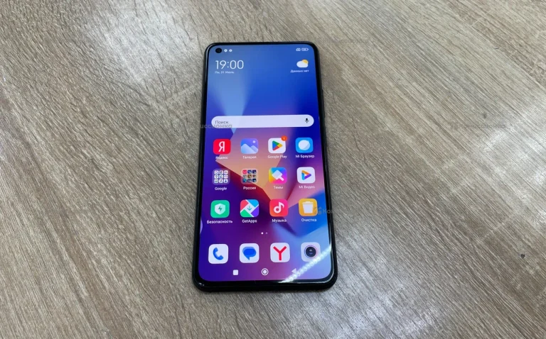 Xiaomi Mi 11 8/128 ГБ