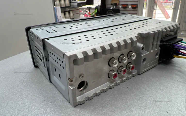 Автомагнитола  Prology CMX-240