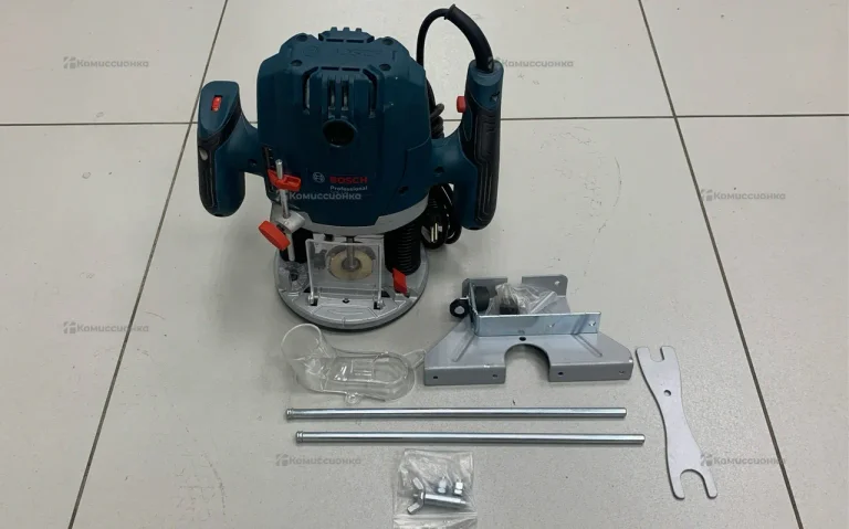 Вертикальный фрезер BOSCH GOF 130