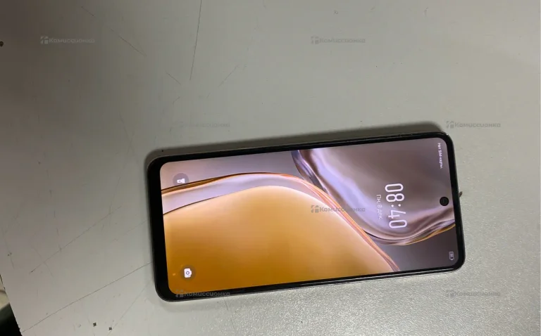 Infinix Hot 40i 8/256 ГБ