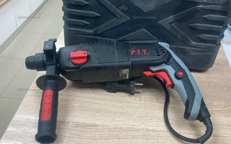 Перфоратор P.I.T PBH24-C.