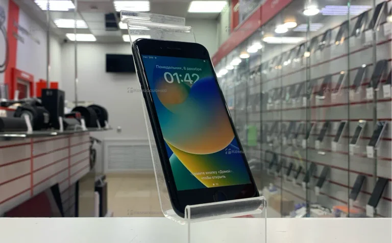 Apple iPhone SE 2/64 ГБ