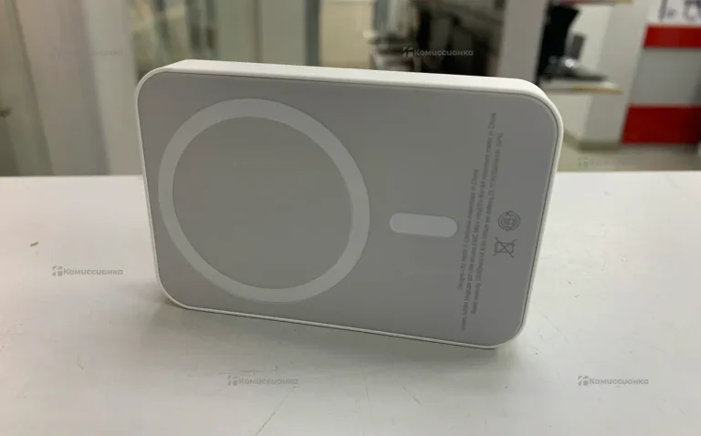 Power Bank 10000 с MagSafe