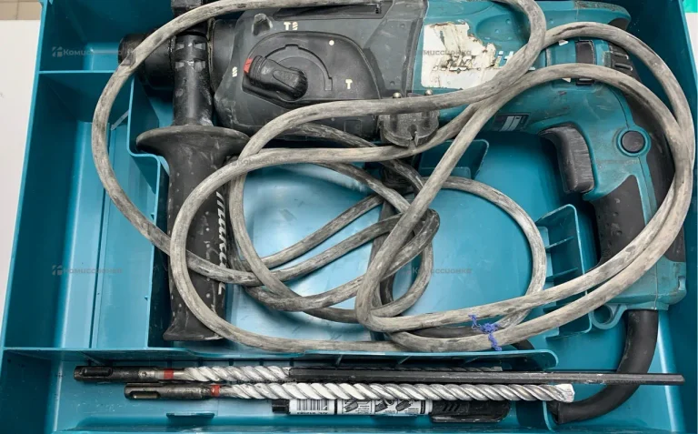 перфоратор makita hr 2470