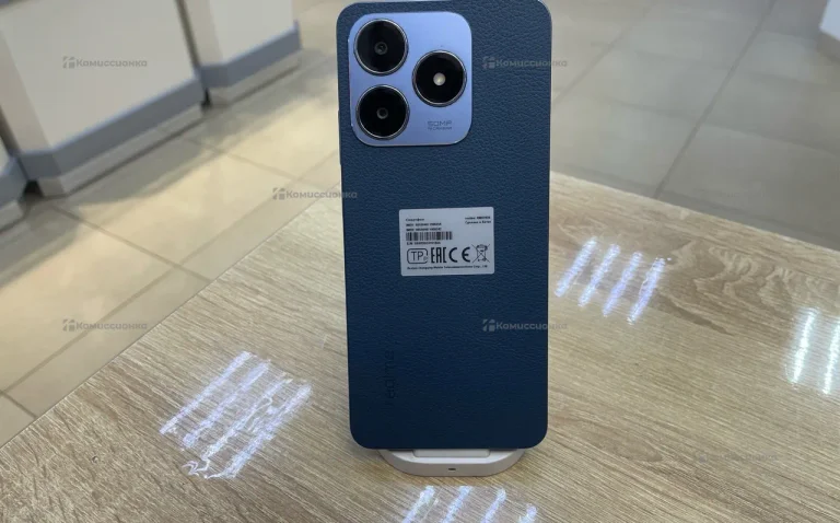 Realme C63 4/128Gb