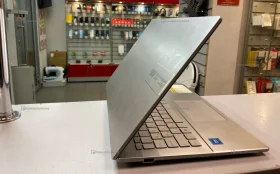 Ноутбук  Asus E1504GA