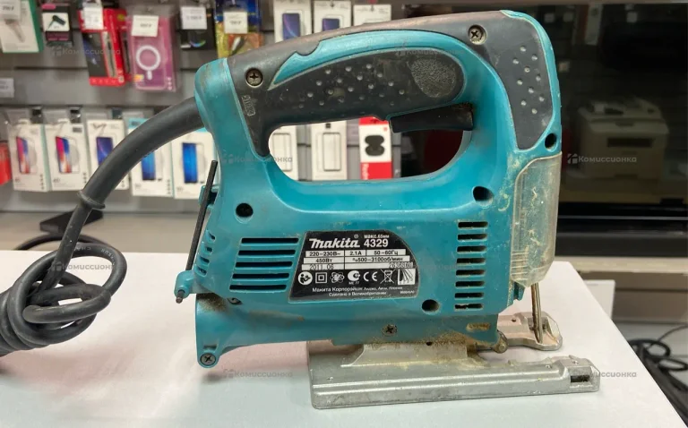 Электролобзик makita 4329