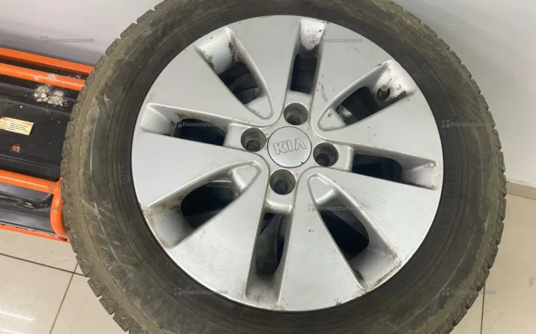 Шины с дисками Kia 185/65 R15