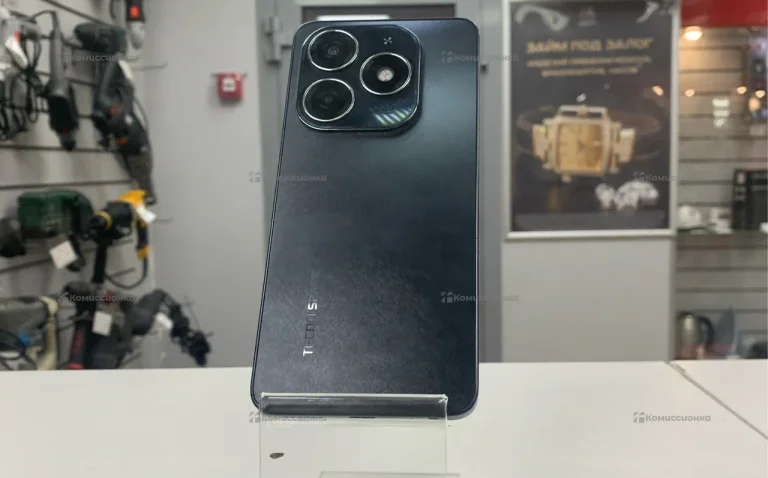 Tecno Spark 20 4/128 ГБ