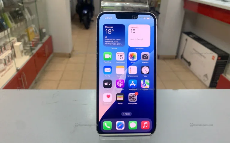 Apple Iphone 13 128 ГБ.