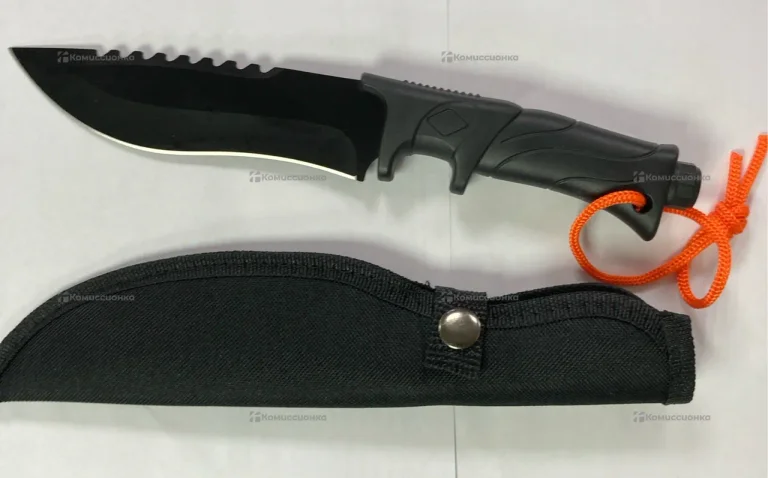 Нож туристический