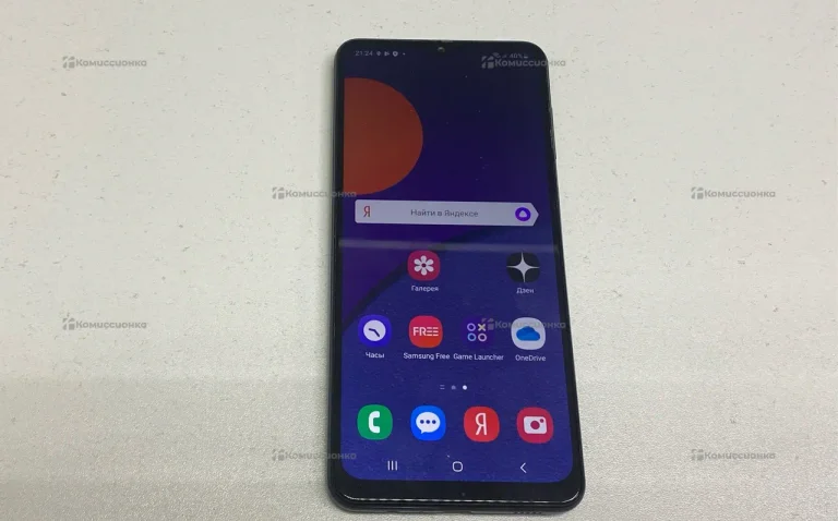 Samsung Galaxy M12 3/32 ГБ