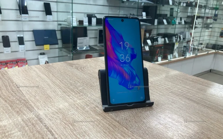 Tecno Camon 18P 8/128 ГБ