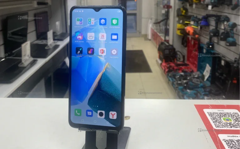 Infinix Hot 30i 4/64 ГБ