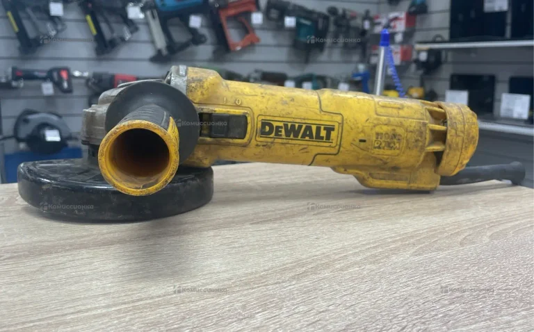 УШМ dewalt DWE4205