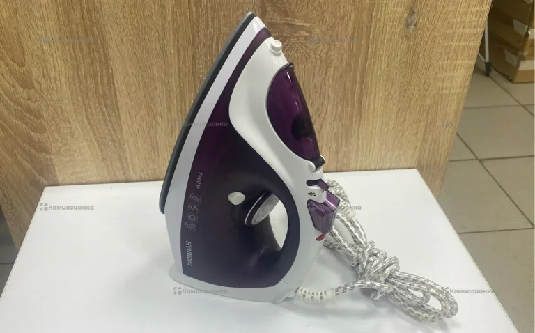 Утюг Hyundai H-SI01961 (новый)