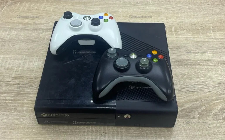 Приставка  Xbox 360