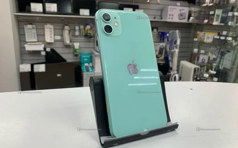 Apple iPhone 11 4/64 ГБ