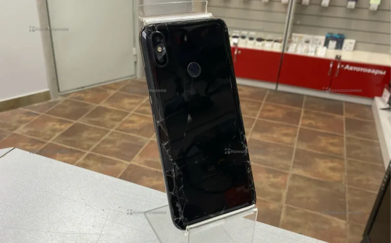 Xiaomi MI 8 6/128 ГБ