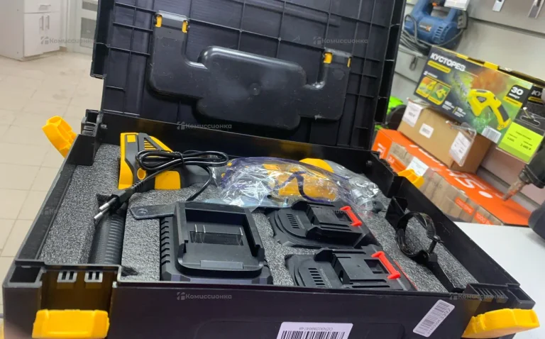 аккумуляторная ушм Dewalt 125