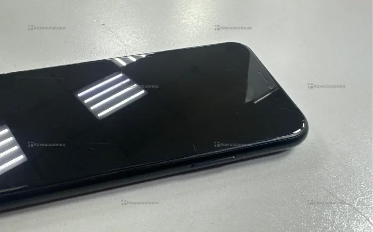 Apple iPhone Xr 64 ГБ