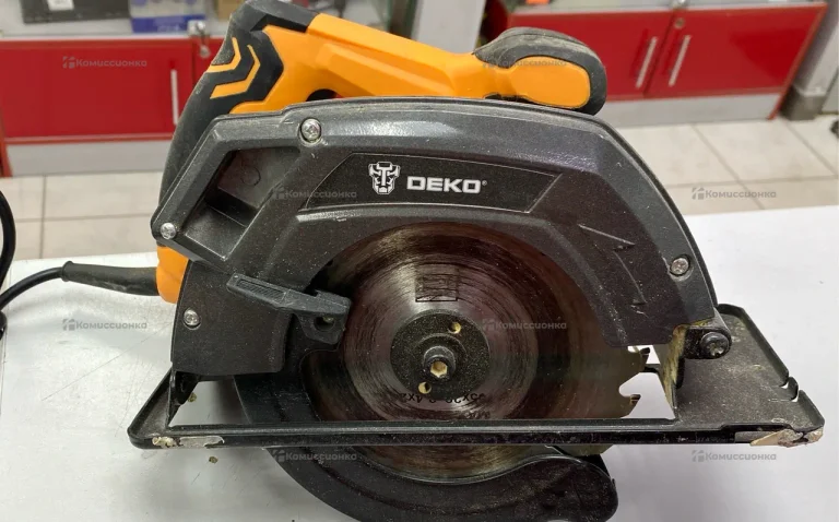Дисковая пила DEKO DKCS1500-160