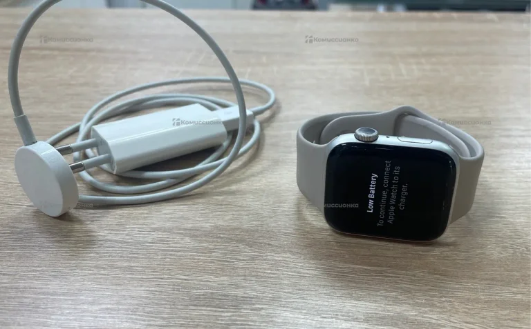Часы Apple Watch Series 5 44mm