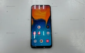 Samsung Galaxy A20 3/32 ГБ