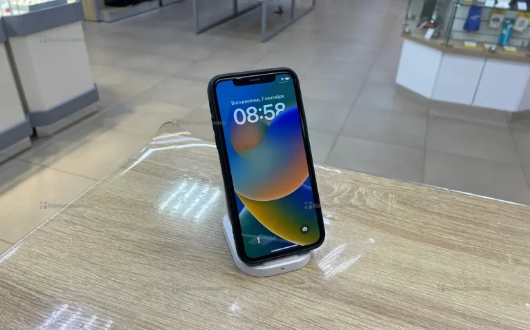 Apple IPhone X 64Gb