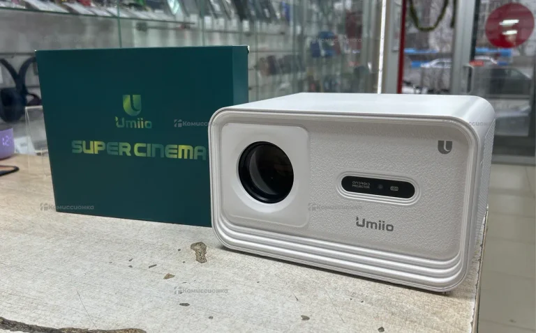Проектор  Umiio U8 Pro
