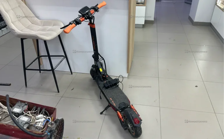 Электротскмокат kugo m4 pro max полноприводный