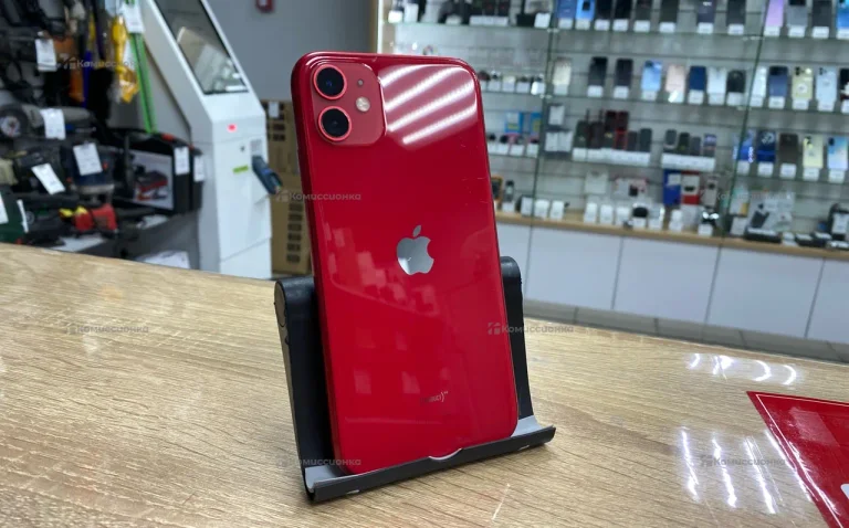 Apple iPhone 11 4/64 ГБ