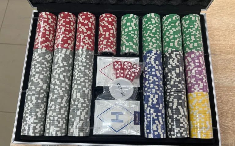 Набор для игры в покер heitok